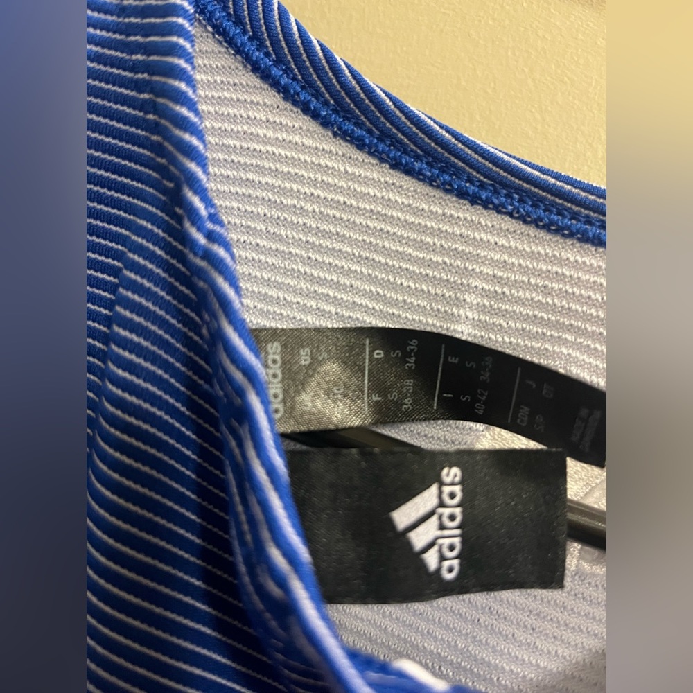 adidas Blue Ribbed Crop Top - Picture 3 of 3